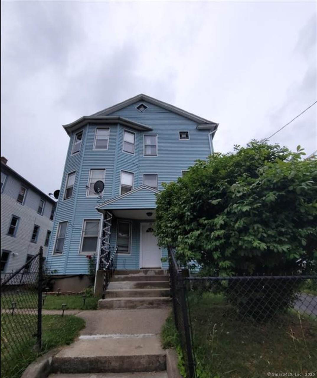 37 Rocky Hill Avenue - Photo 1