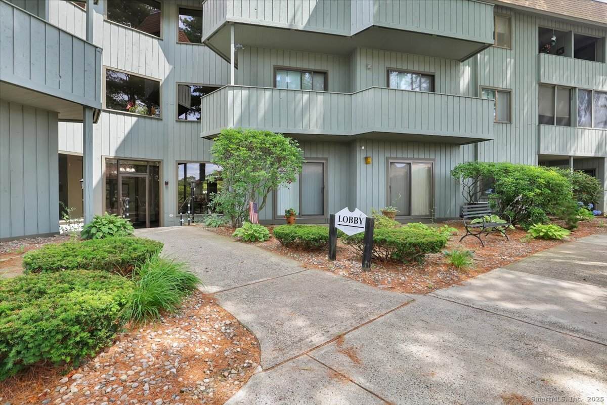 5 Hickory Hill - Photo 1