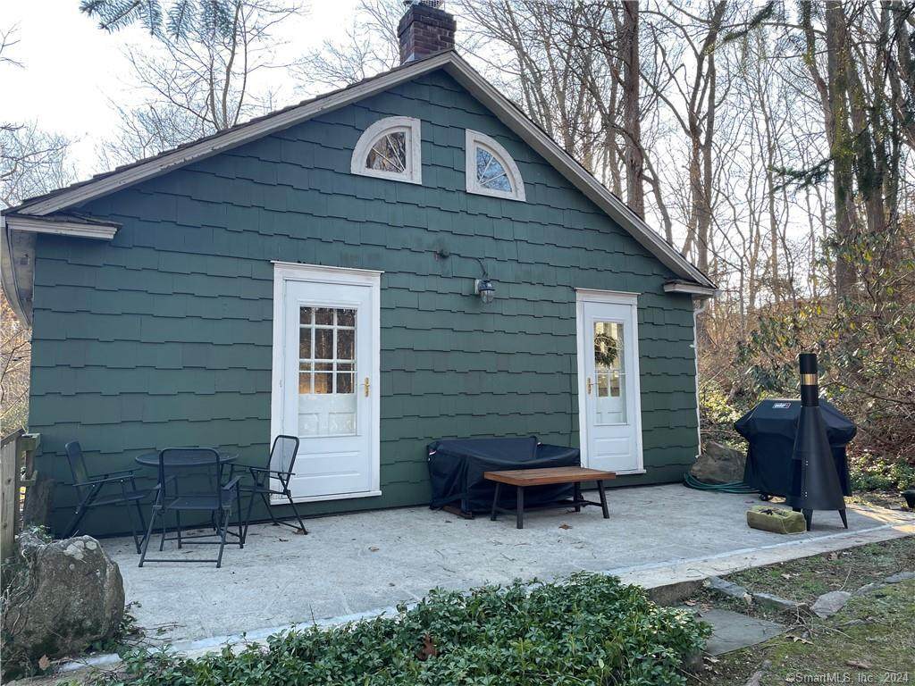 87B Red Coat Road - Photo 1