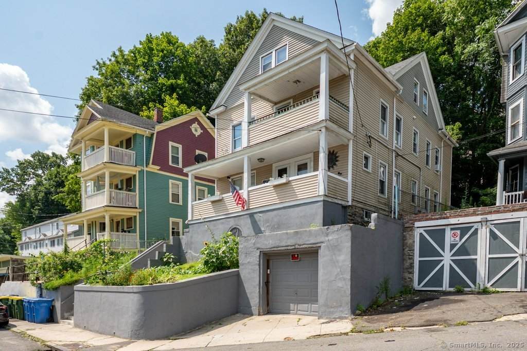 21 Poplar Street - Photo 1