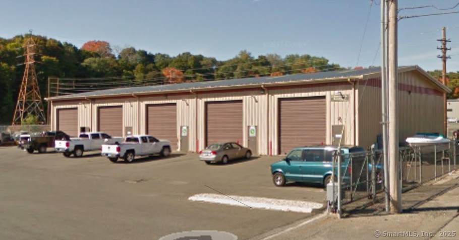 6 Riverside Drive - Photo 1