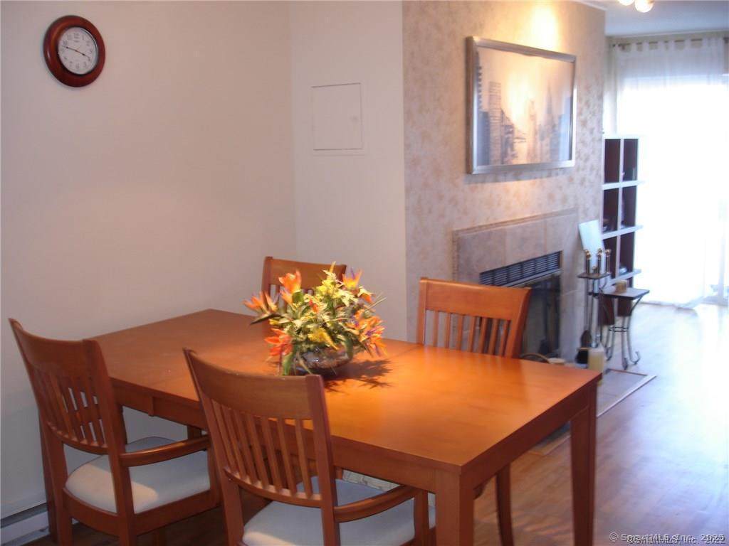 90 Kane Street - Photo 1