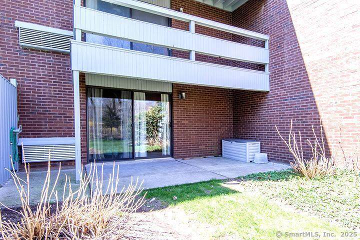 84 Wilton Crest - Photo 1