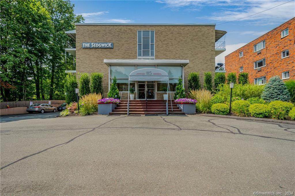 115 Main Street - Photo 1