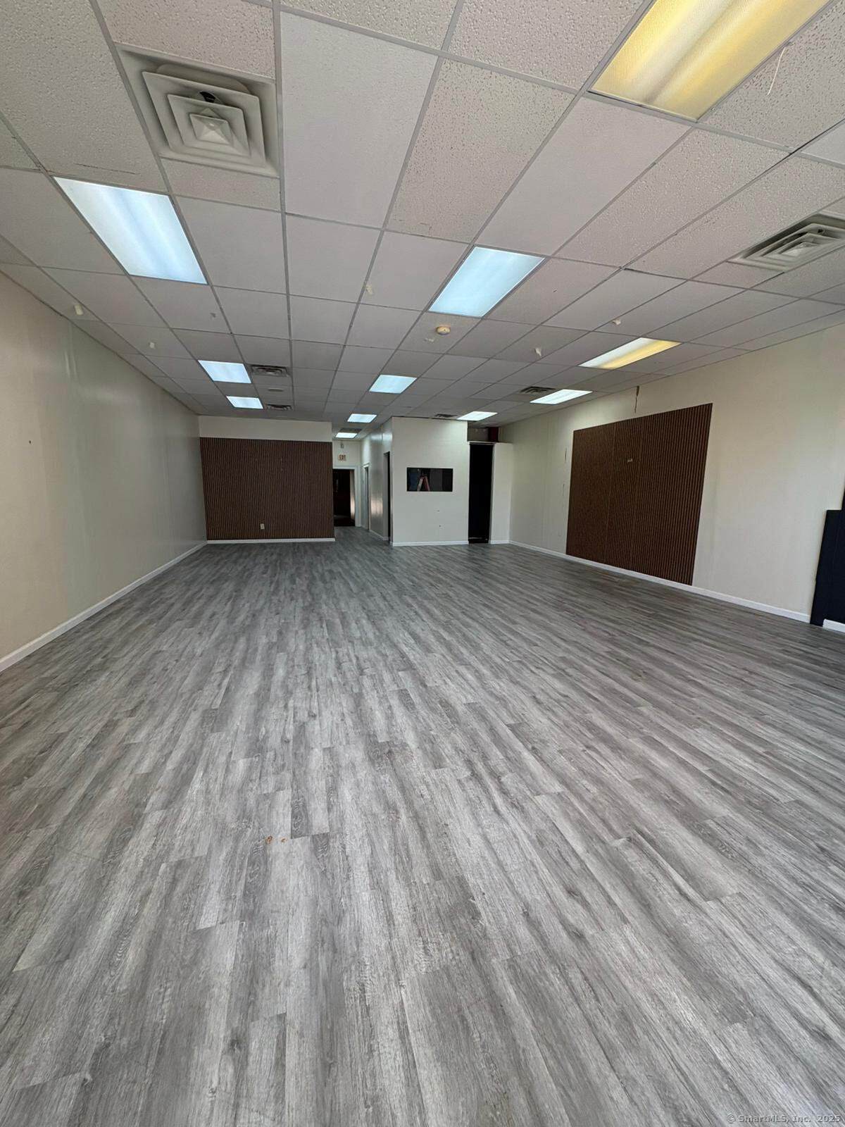 1184 Burnside Avenue - Photo 1