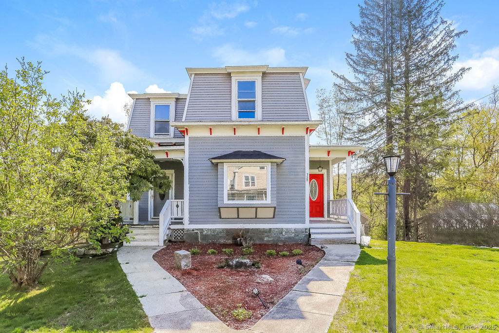 220 Walnut Street - Photo 1