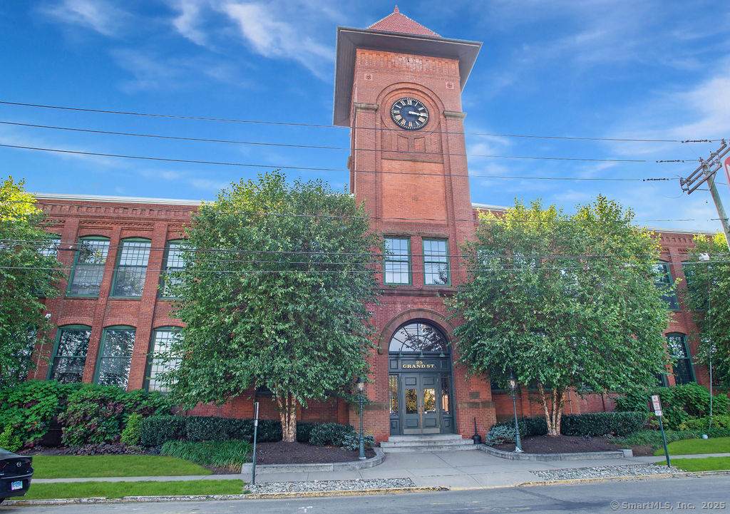 25 Grand Street - Photo 1