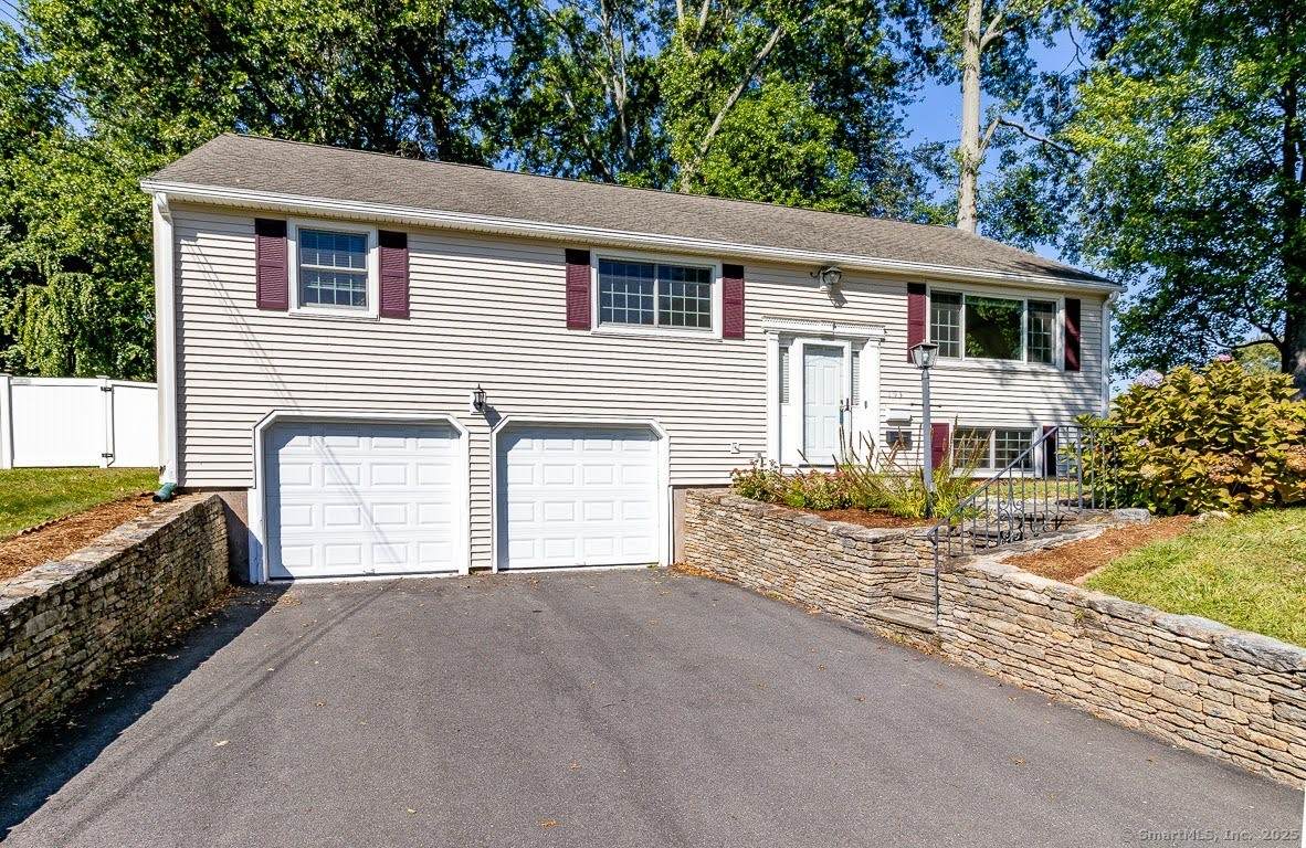 193 Connecticut Avenue - Photo 1