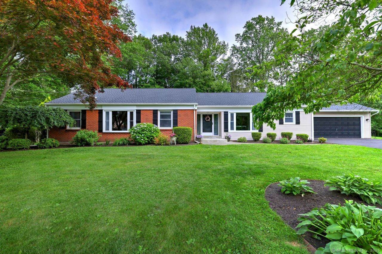 489 Carriage Drive - Photo 1