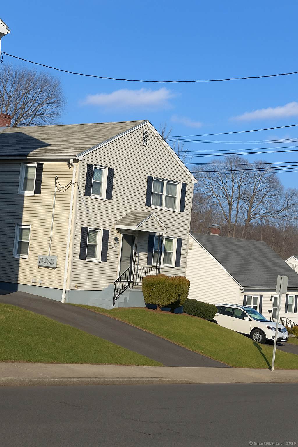 60 Judd Avenue - Photo 1