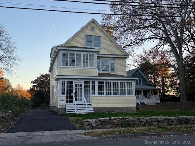 463 Highland Avenue - Photo 1