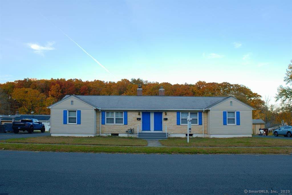 111 Irving Left Side Street - Photo 1