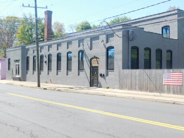 125 West Main Street - Photo 1