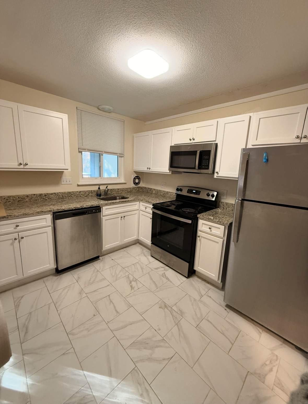 492 Fountain Street - Photo 1