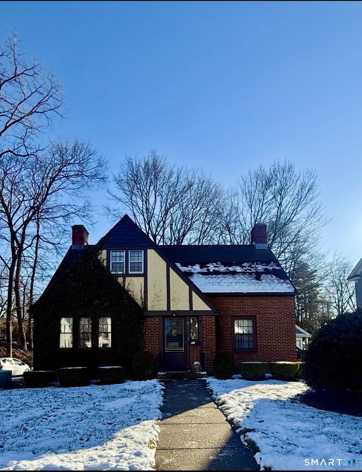 52 Gerard Street - Photo 1
