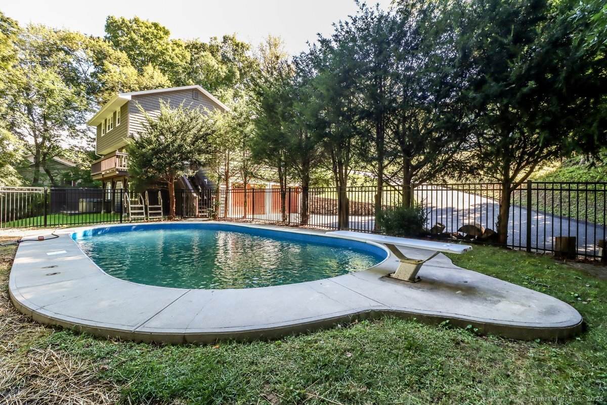 38 Fairmount Drive - Photo 1