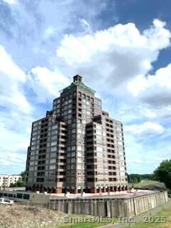 235 River Drive - Photo 1