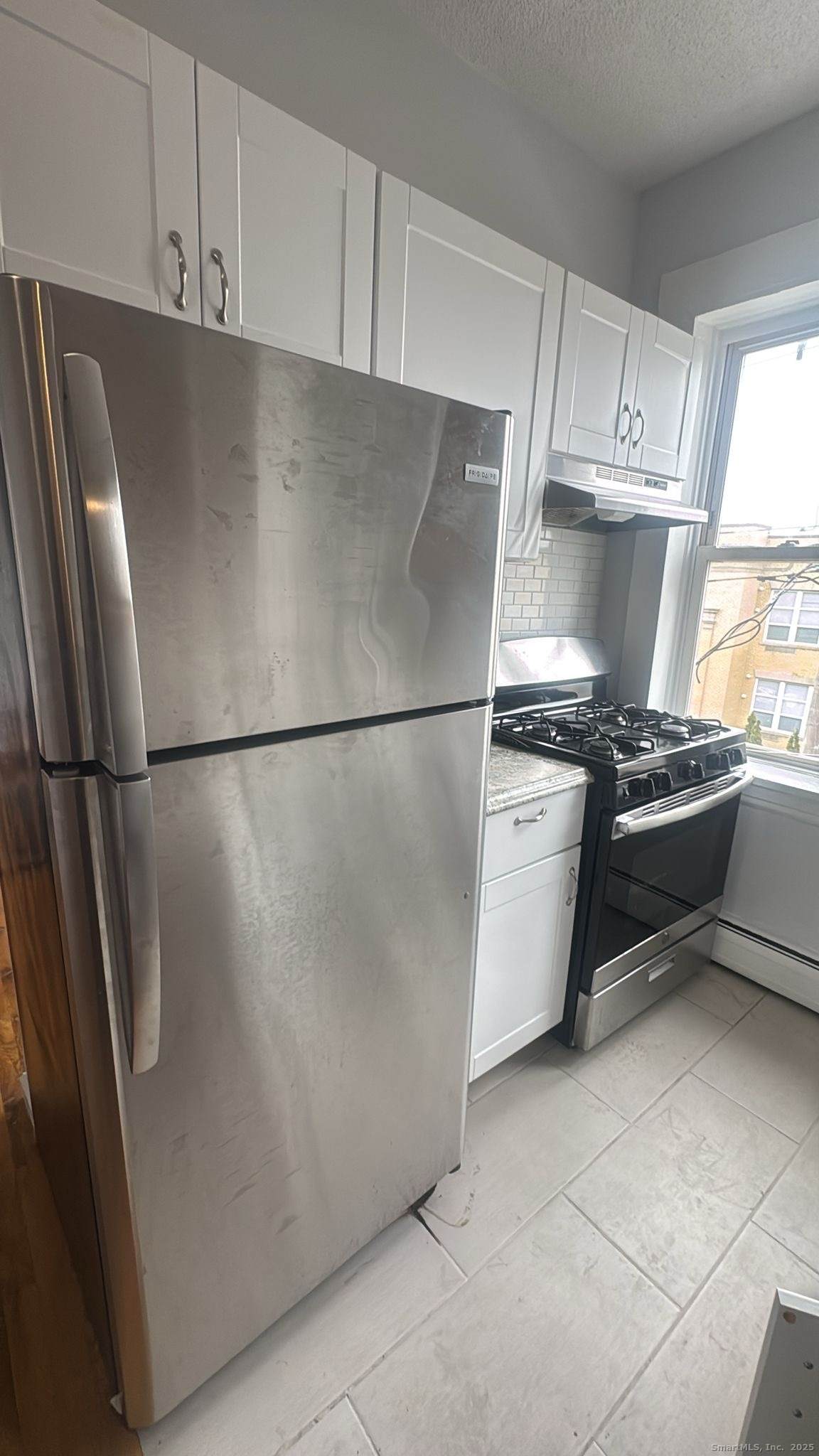 335 Wells Street - Photo 1