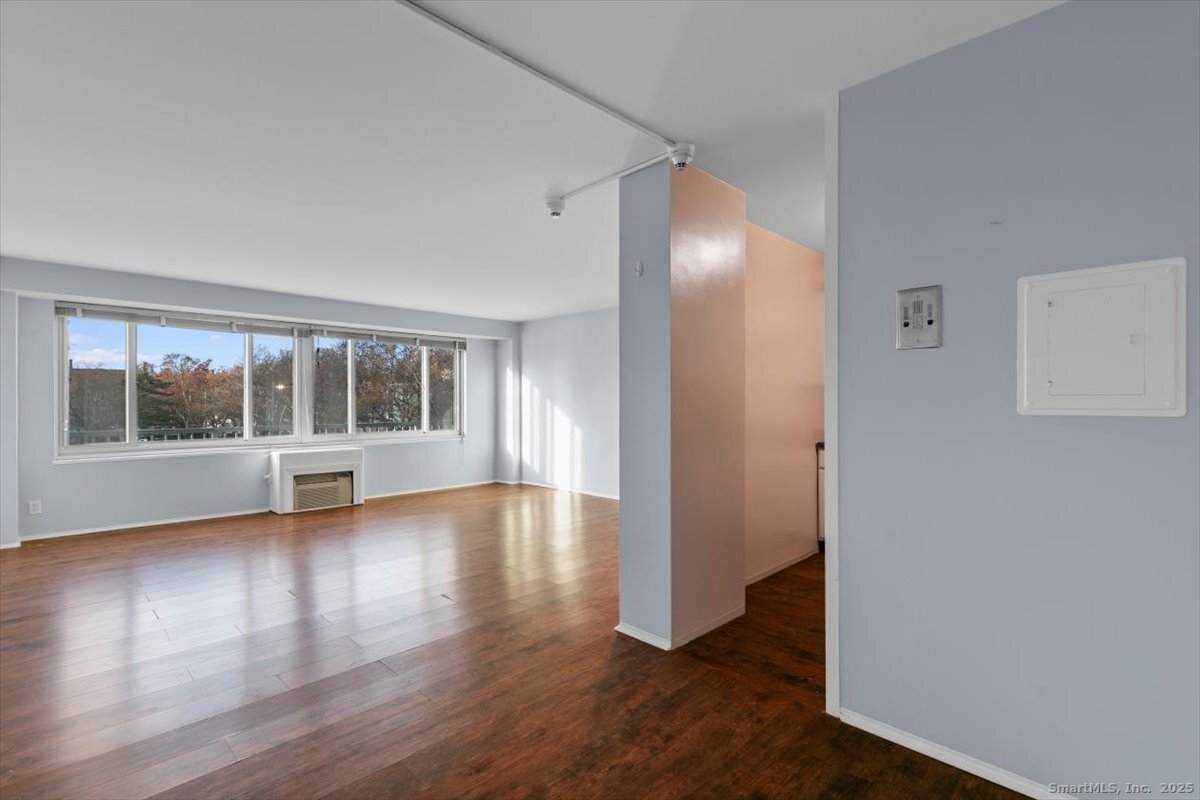 100 York Street - Photo 1