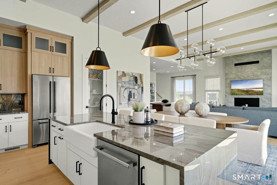 16 Holly Ridge Way - Photo 1