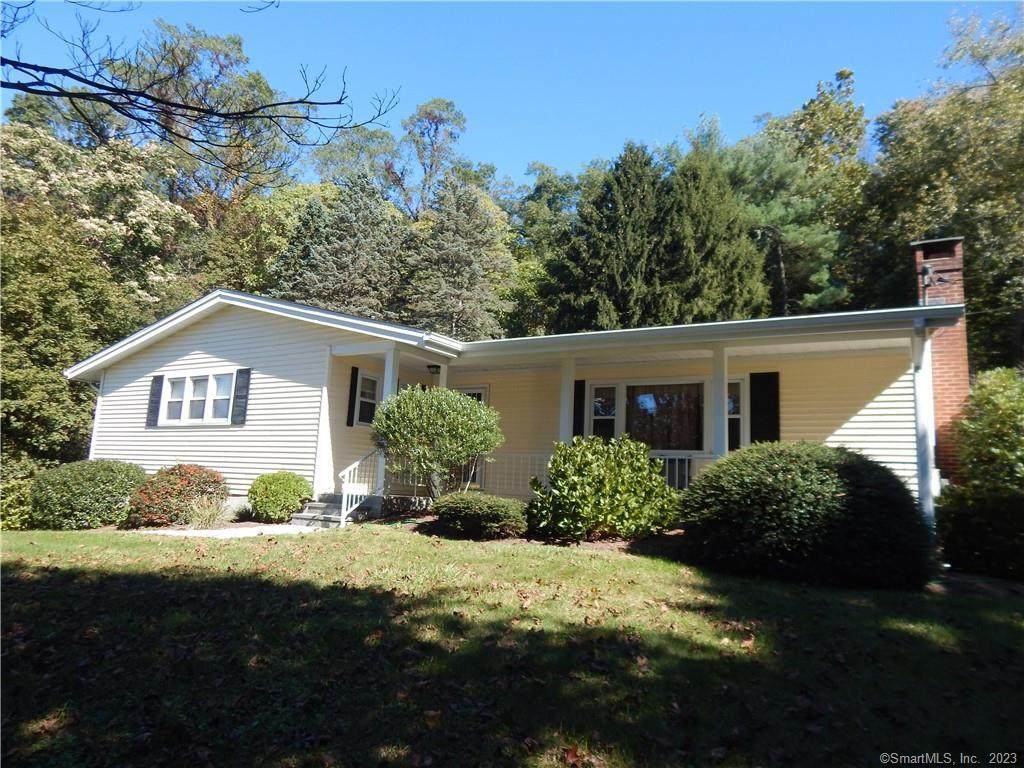 967 Derby Milford Road - Photo 1