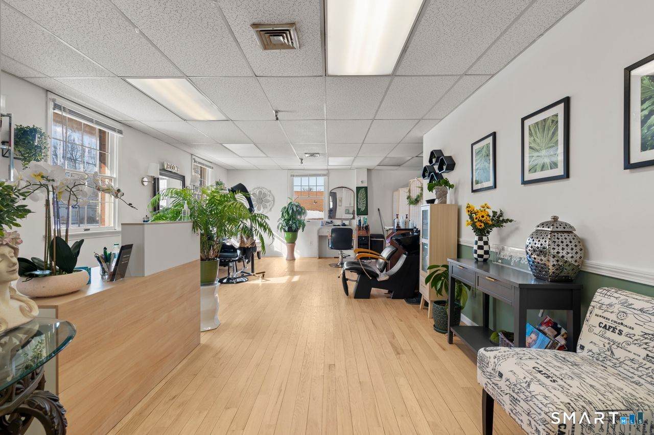350 Silas Deane Highway - Photo 1
