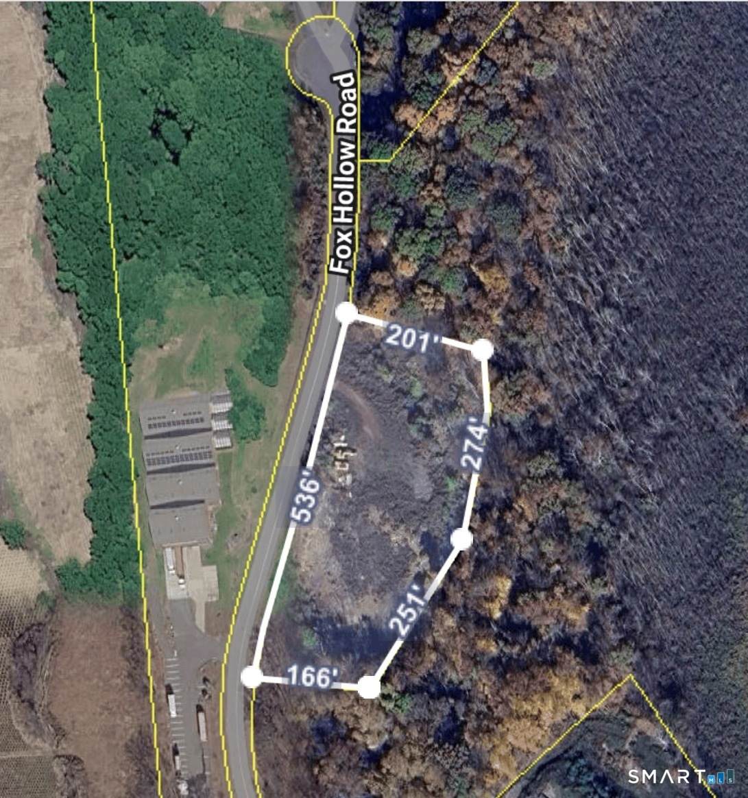 8 Fox Hollow Road - Photo 1