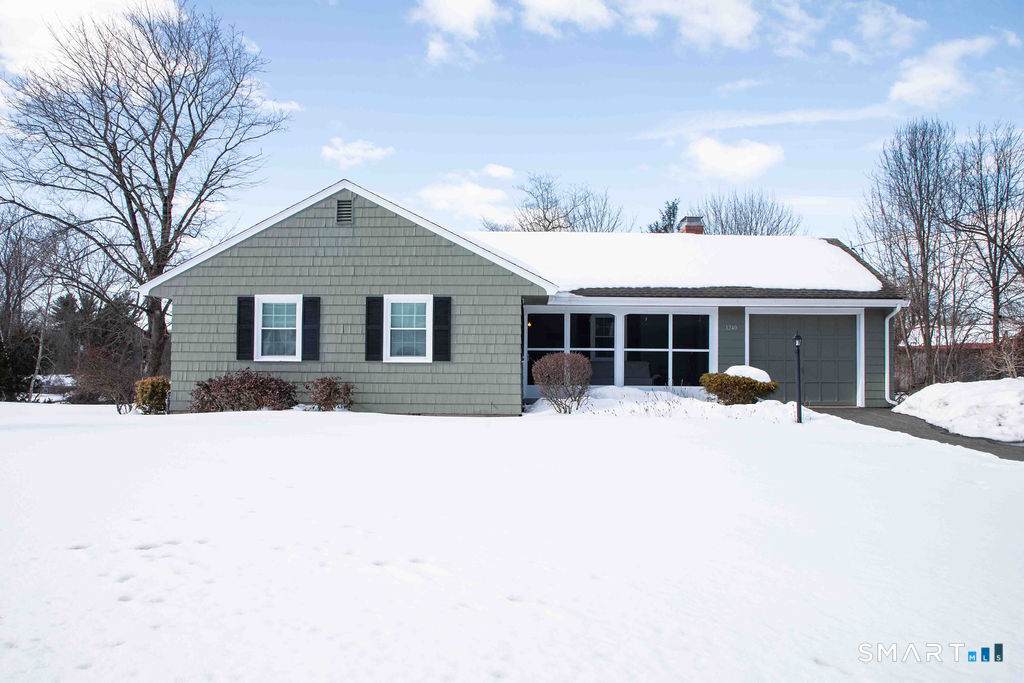 1240 High Road - Photo 1