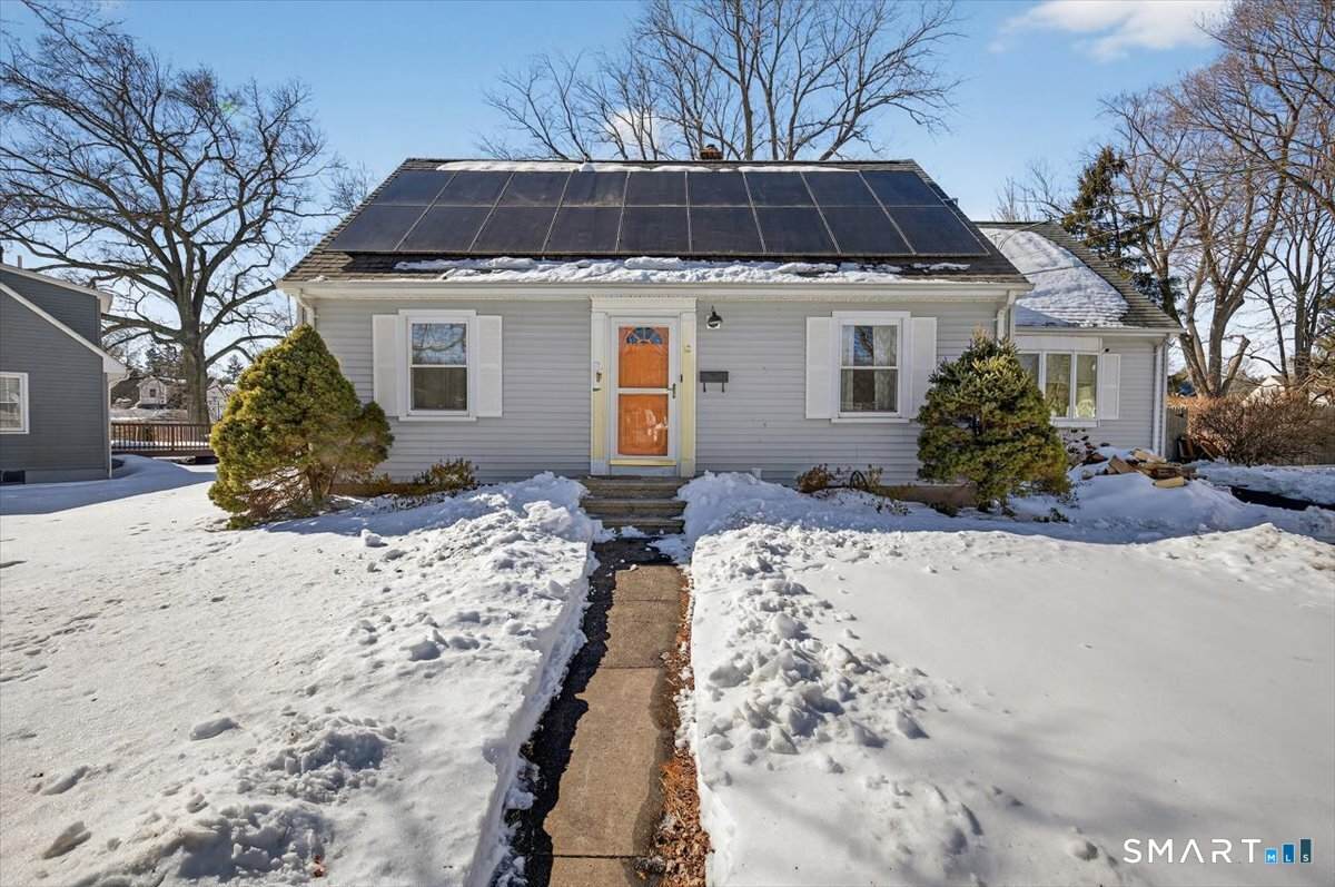 12 Pond Road - Photo 1