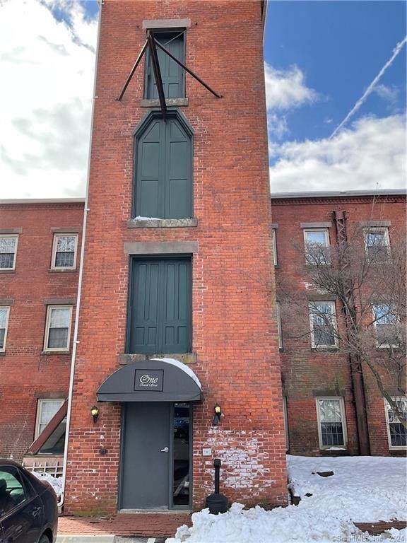 1 Russell Street - Photo 1