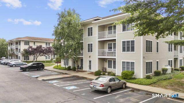 468 Main Street - Photo 1