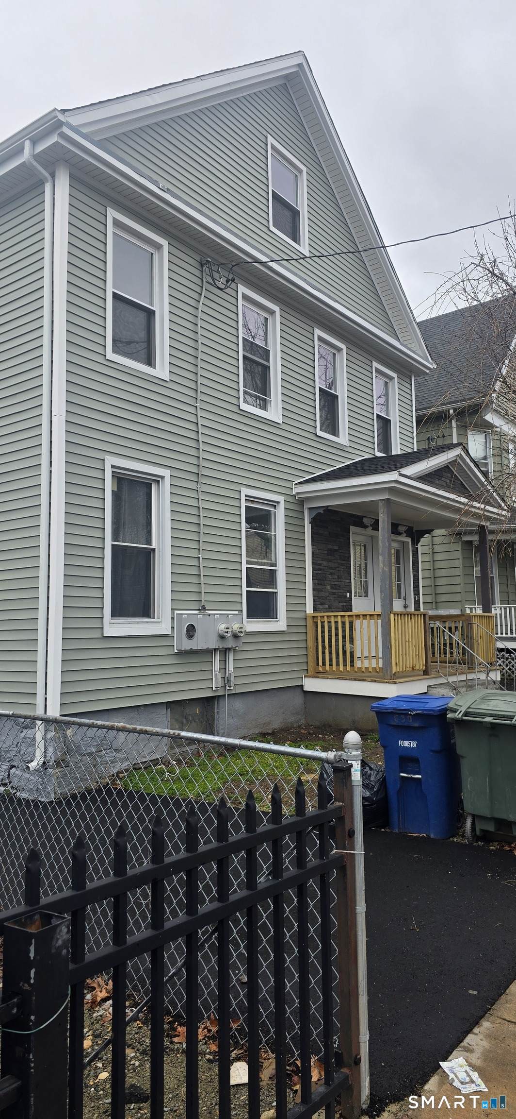 530 Jane Street - Photo 1