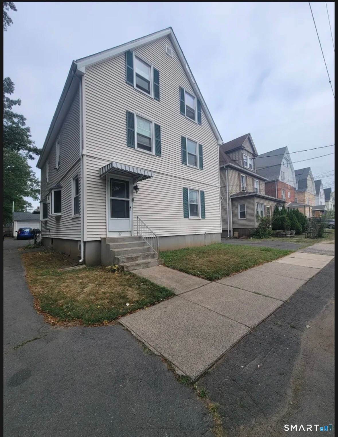 37 Wakefield Court - Photo 1