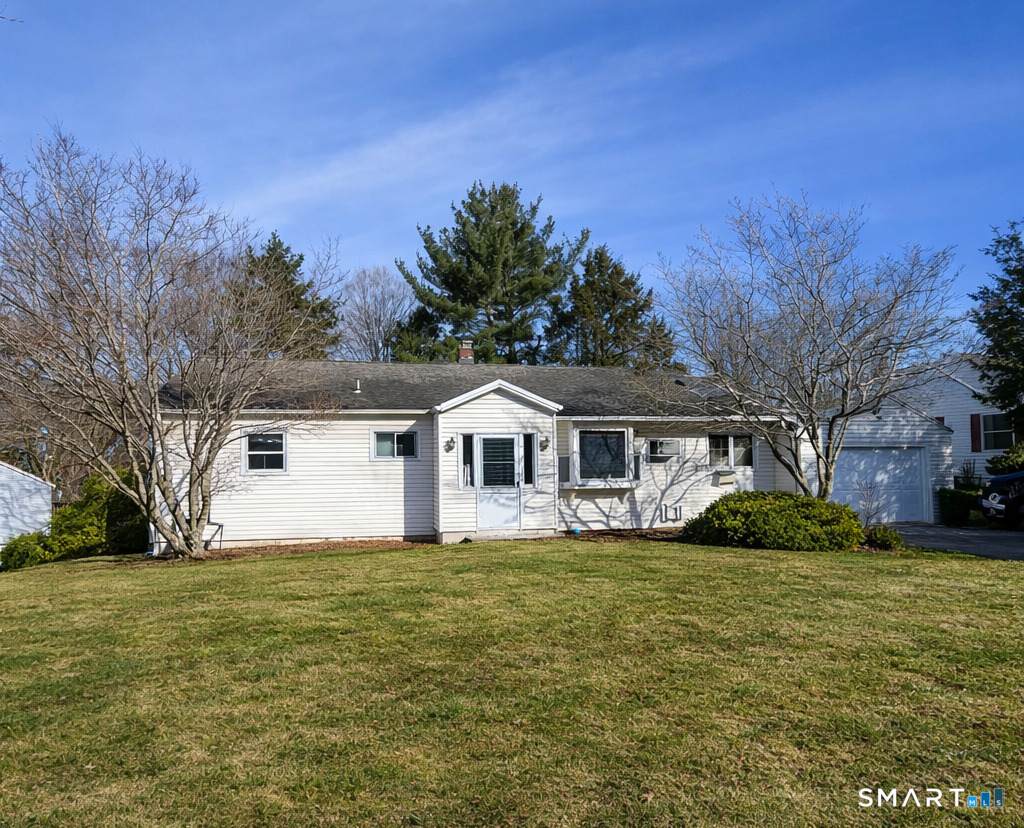 11 Highland Park Drive - Photo 1
