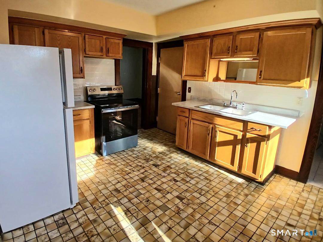 652 High Street - Photo 1