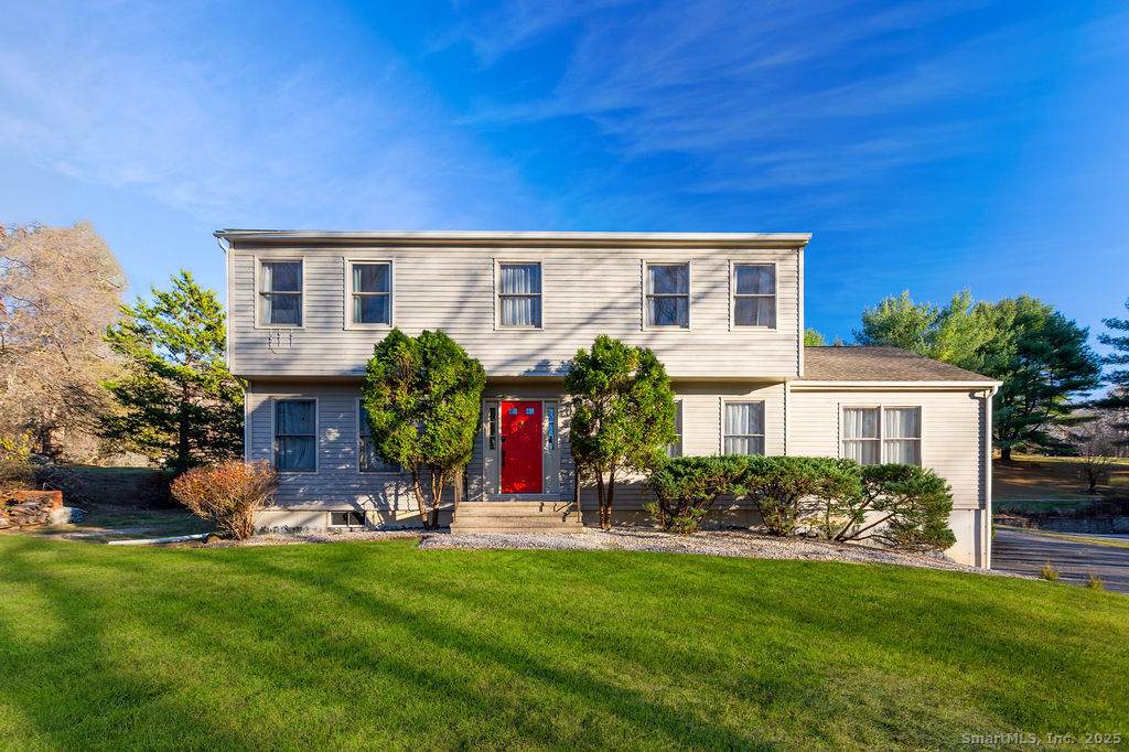 8 Phoebee Lane - Photo 1