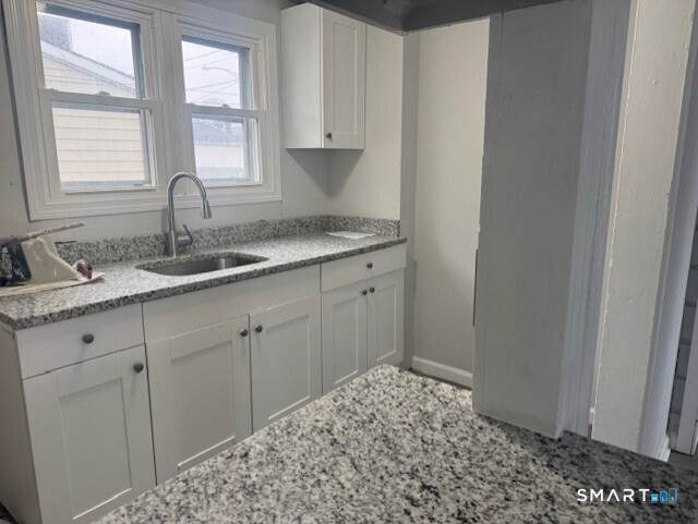 27 Melba Avenue - Photo 1