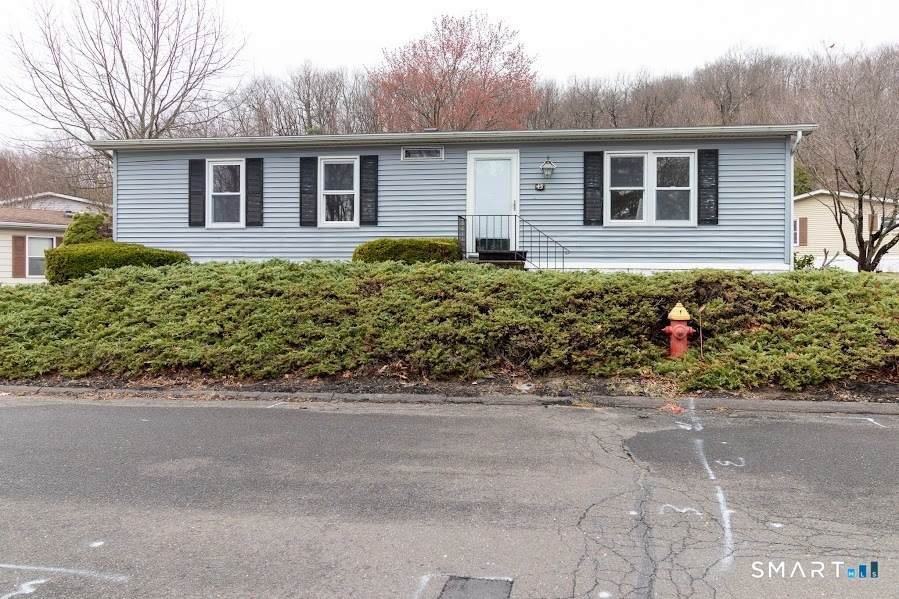 40 Matthews Street - Photo 1