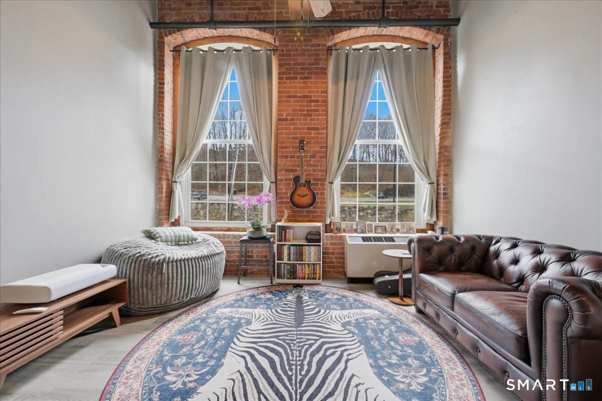 150 Yantic Street - Photo 1
