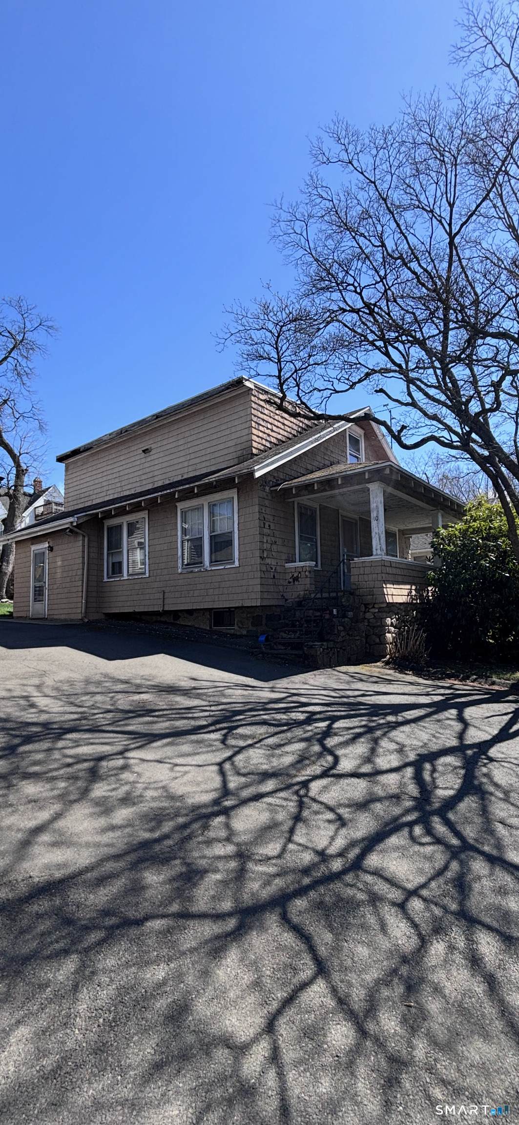10 Harvard Avenue - Photo 1