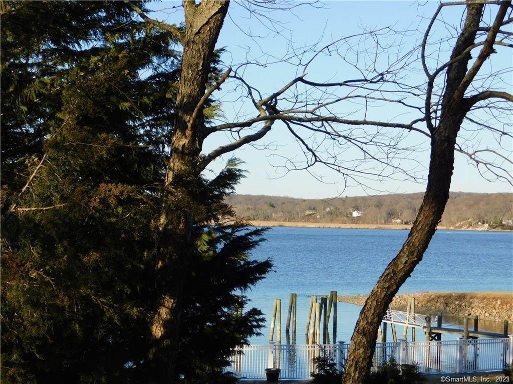 14 Rocky Point Road - Photo 1