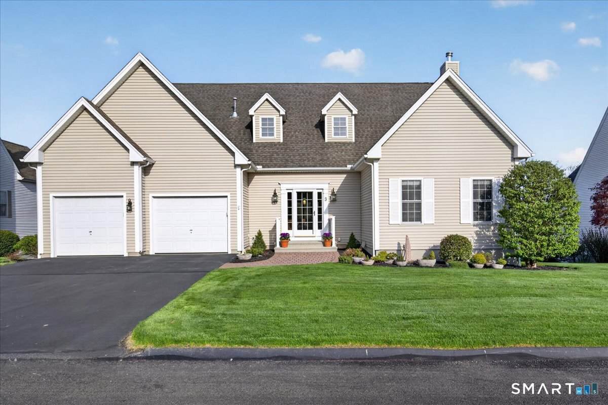 9 Balsam Ridge Circle - Photo 1