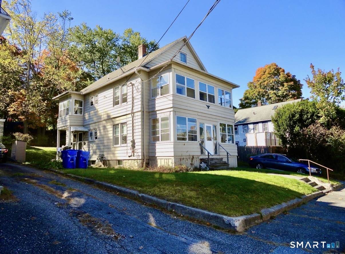 40 Maplewood Avenue - Photo 1