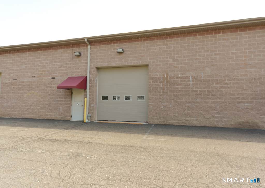 8 Pecks Lane - Photo 1
