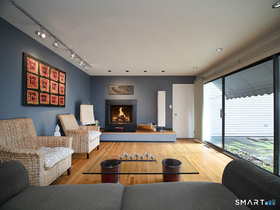 78 Charlton Hill Road - Photo 1