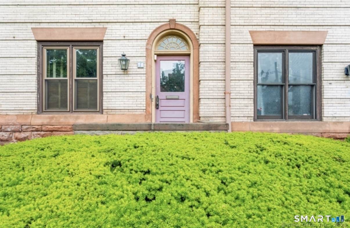 71 Imlay Street - Photo 1