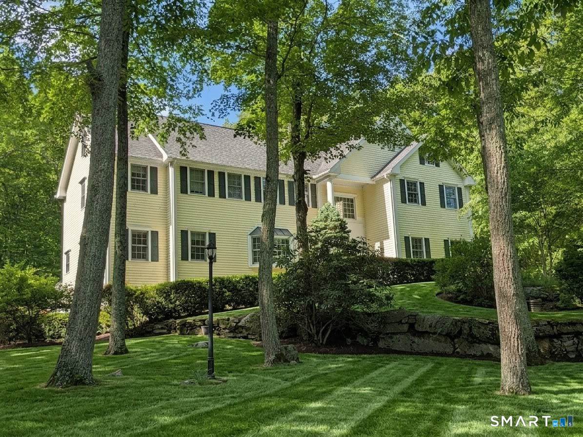 12 Carriage Hill Road - Photo 1