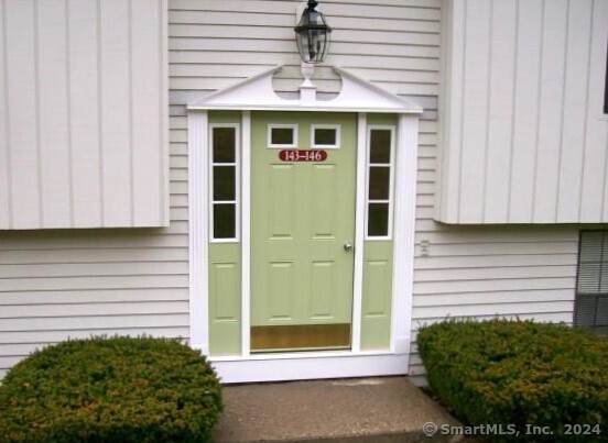 144 Aspetuck Village - Photo 1