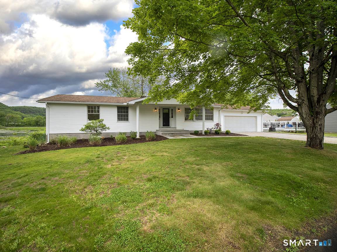 6 Warren Road - Photo 1