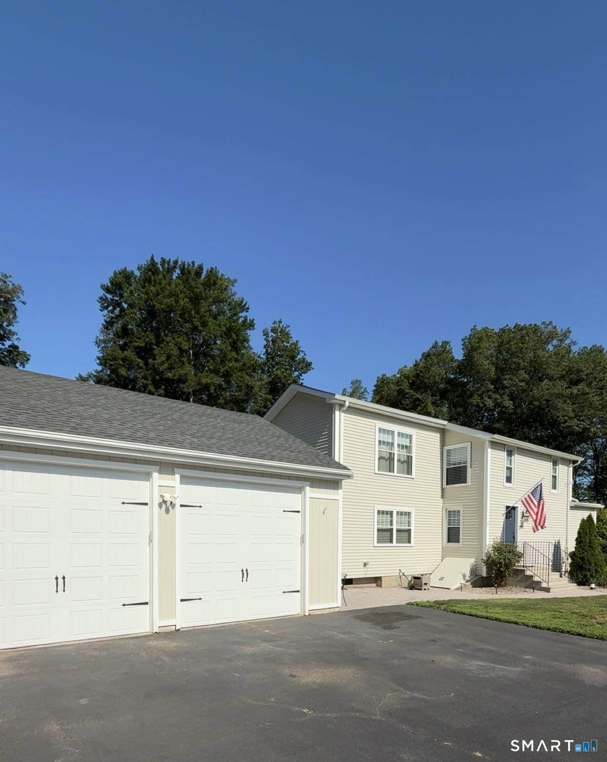 83 Poplar Drive - Photo 1